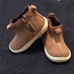 Tan Stride Rite sneakers